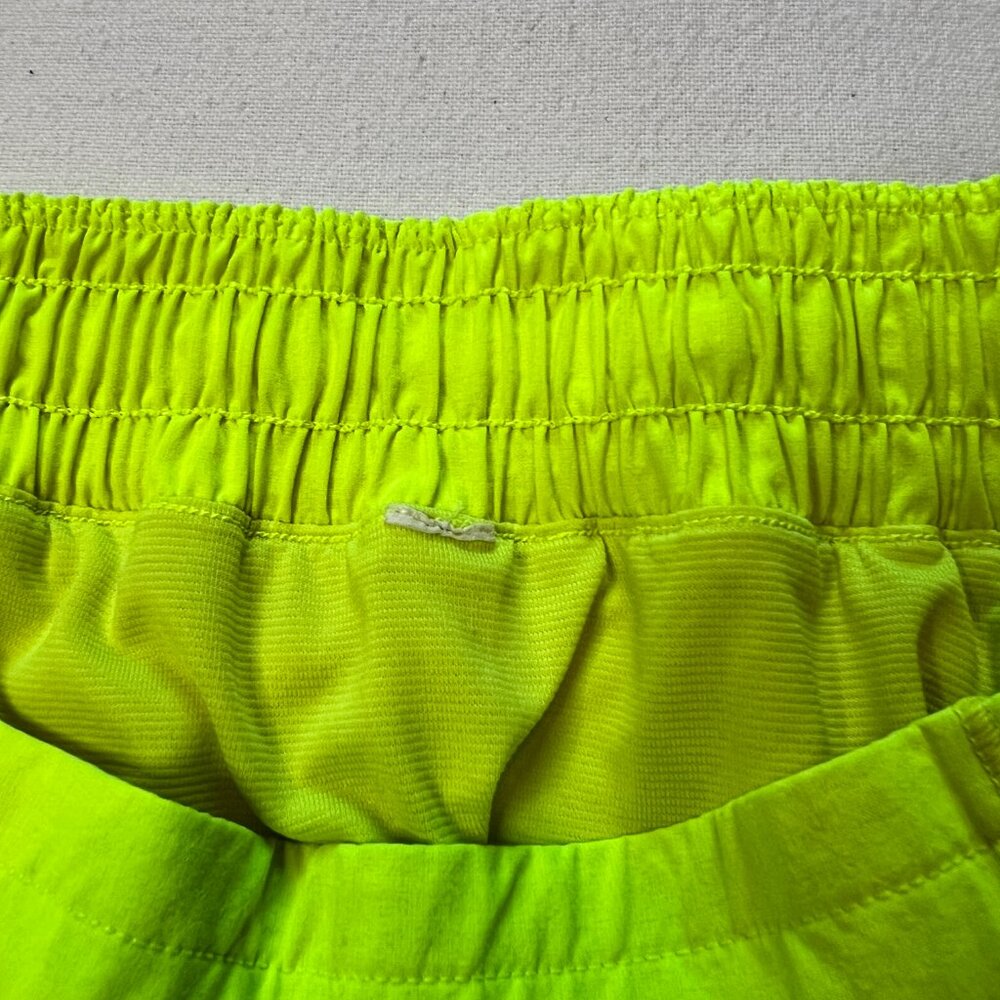 Lululemon Neon Yellow Hi Low Shorts Women Size Small - Picture 8 of 11